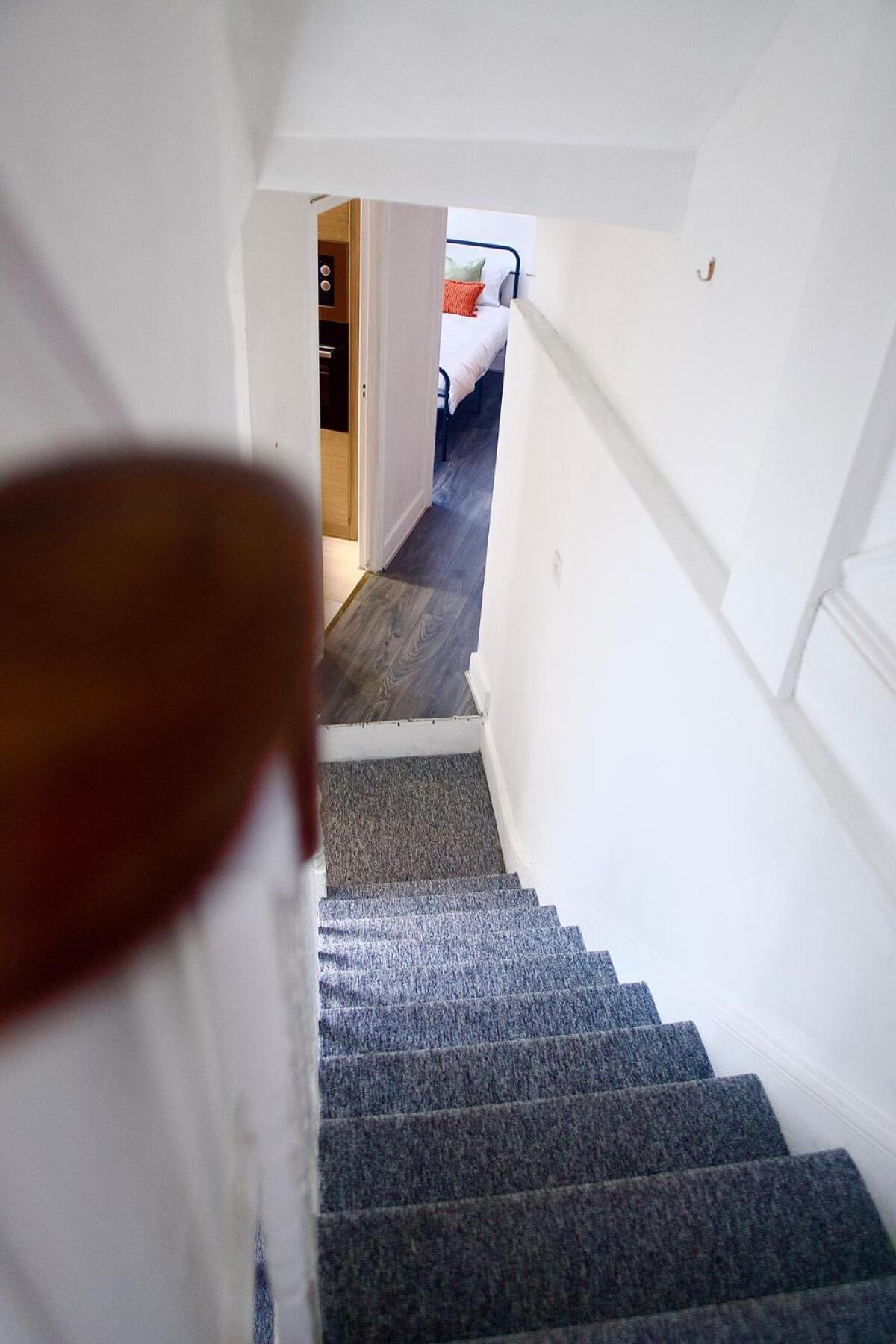 3 Bedroom - 10min Walk Stratford Station - Sleep 6 Apartamento